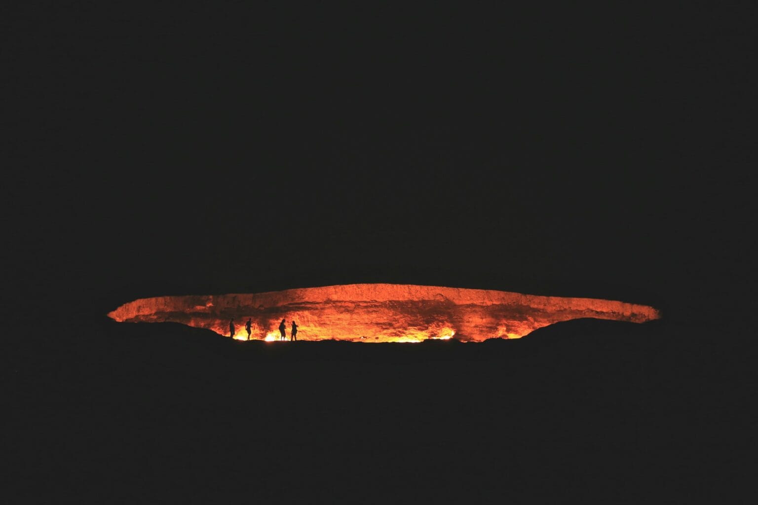 Les portes de l'enfer de Darvaza au Turkménistan