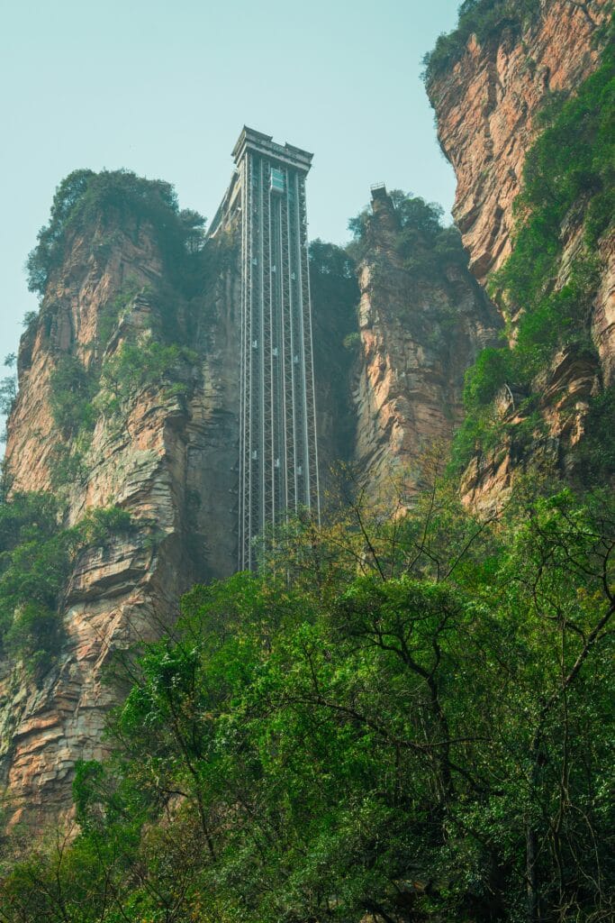 Voyage en Chine en 2025 - ascenseur de bailong dans le parc de zhangjiajie - Agence de voyage NostalAsie ANN
