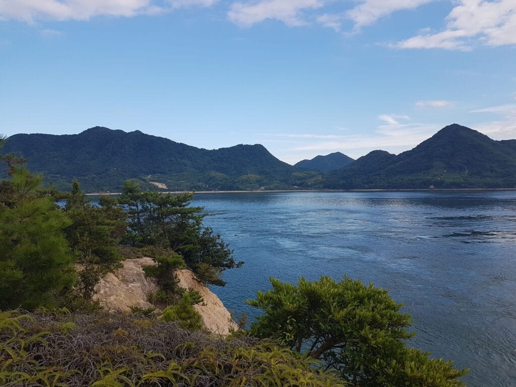 Voyage au Japon en 2025 - vue depuis l'île d'Ôkunoshima - Agence de voyage NostalAsie ANN