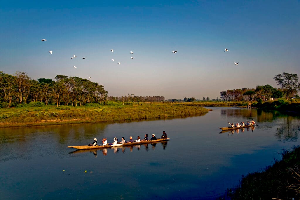 Voyage au Népal en 2025 : Découvrez les parcs nationaux du Népal. Le parc de Chitwan, de Bardiya, de Sagarmatha et de Shivapuri Nagarjun vous tendent les bras avec l'agence de voyage NostalAsie ANN