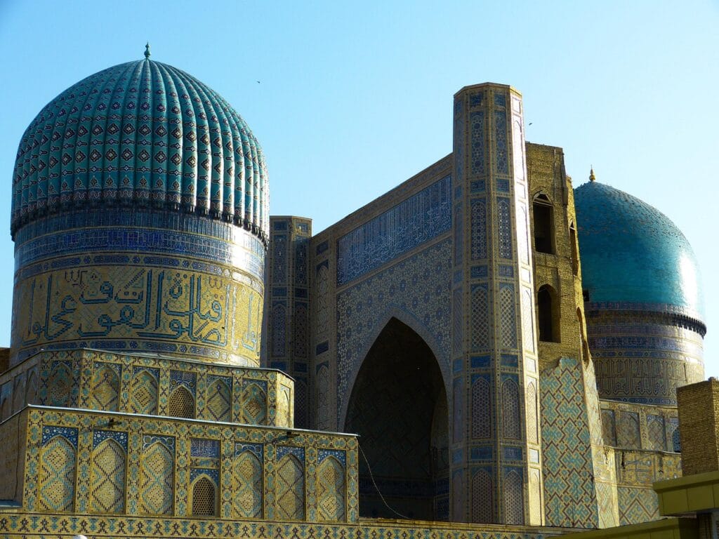 Voyage en Ouzbékistan en 2025 - Mosquée de Bibi Khanym - Agence de voyage NostalAsie ANN