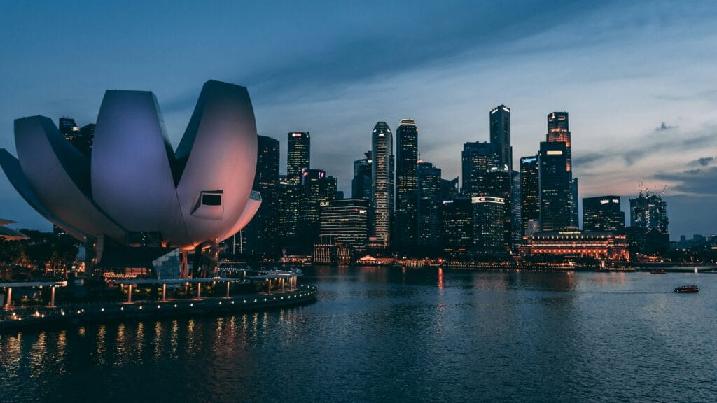 Voyage à Singapour en 2025 - Que faire à Singapour - Vue de nuit de Singapour - ANN NostalAsie