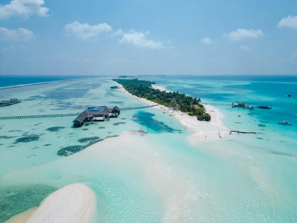 Voyage aux Maldives en 2025 - dhigurah - Voyage sur mesure avec NostalAsia ANN