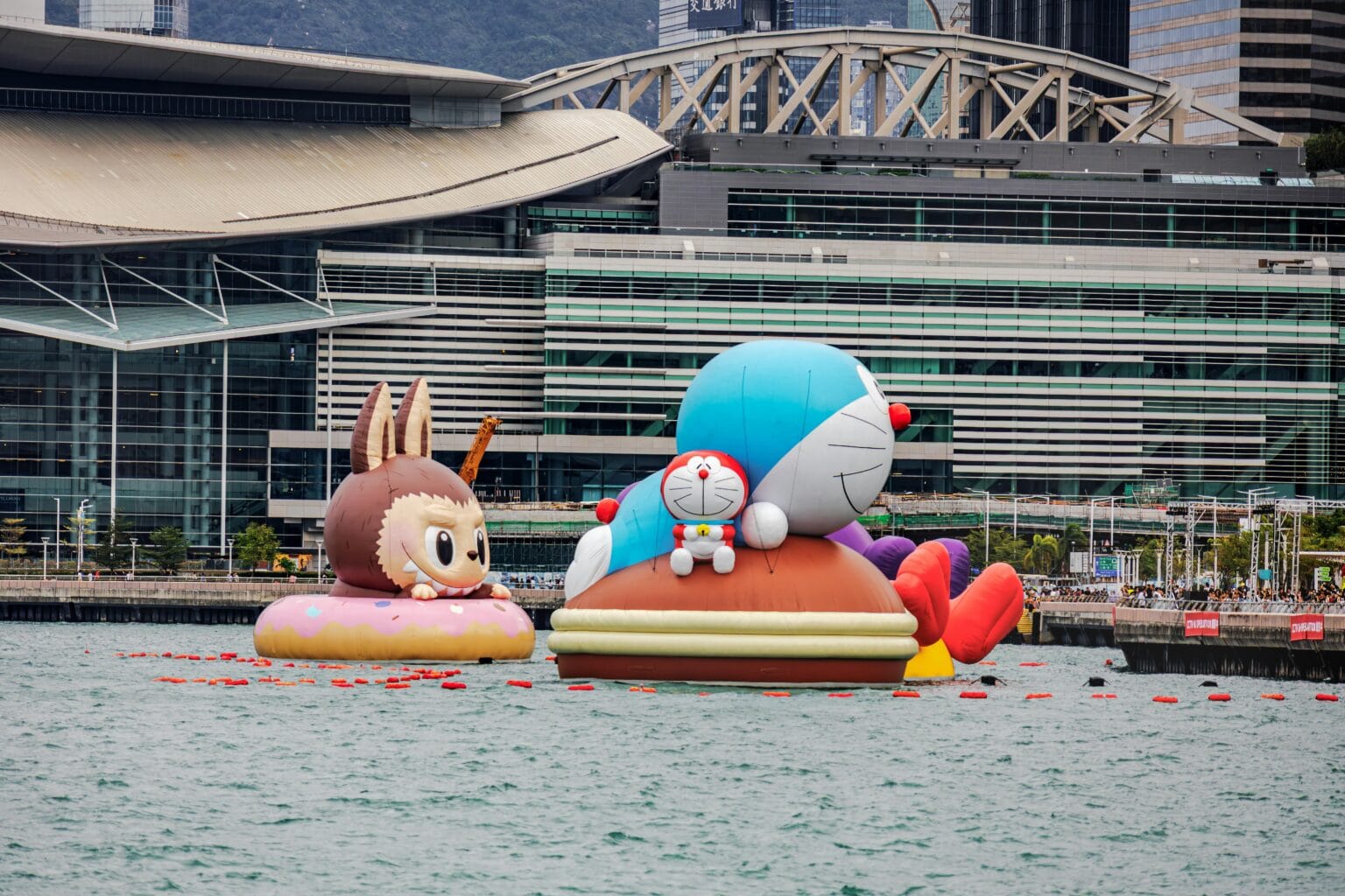 Actualité du mois – Décembre 2025 : La "Water parade" à Hong Kong