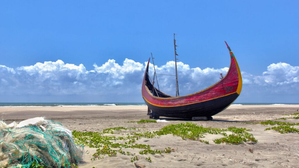 Voyage au Bangladesh en 2025 - Plage de Cox Bazar - Voyage sur mesure avec NostalAsia ANN