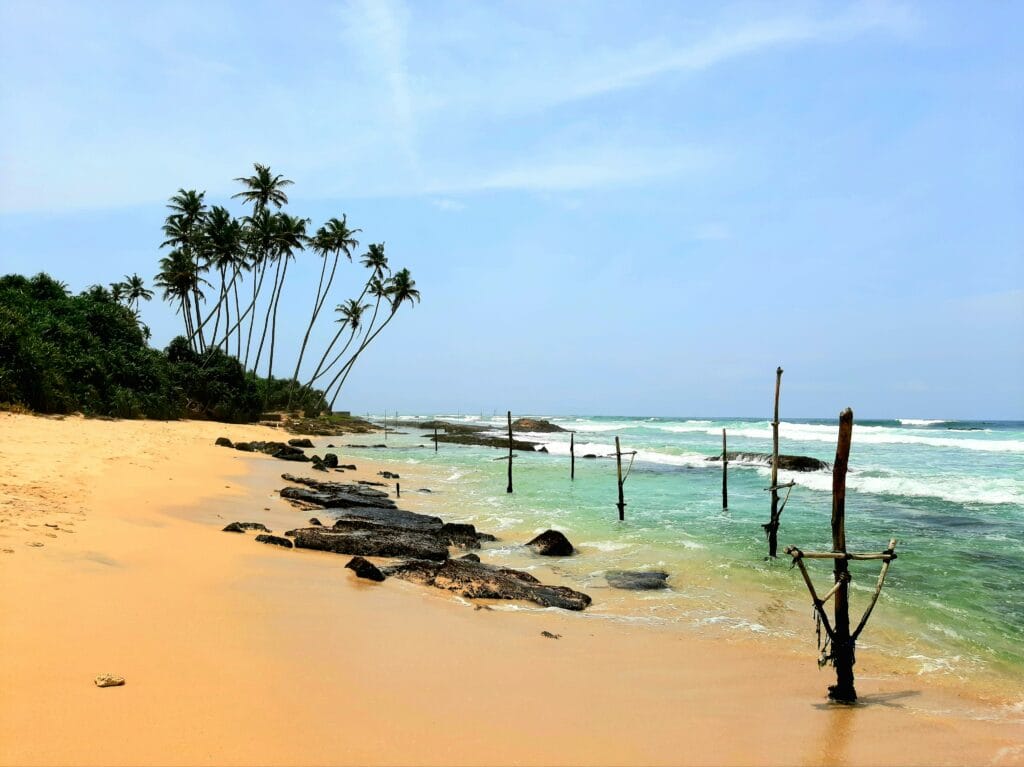 Voyage au Sri Lanka en 2026 - Plage de Koggala - Voyage sur mesure avec NostalAsia ANN